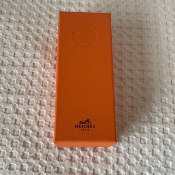 HERMES - Picture 7 of 8